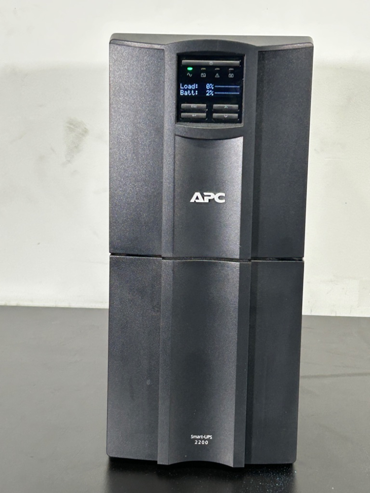 Image of APC 2200 Smart-UPS